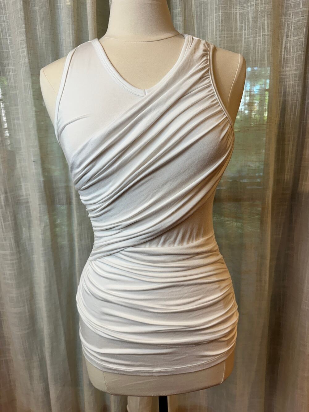 KiraGrace White Ruched Sleeveless Tank Top Small NWOT Yoga Athleisure
